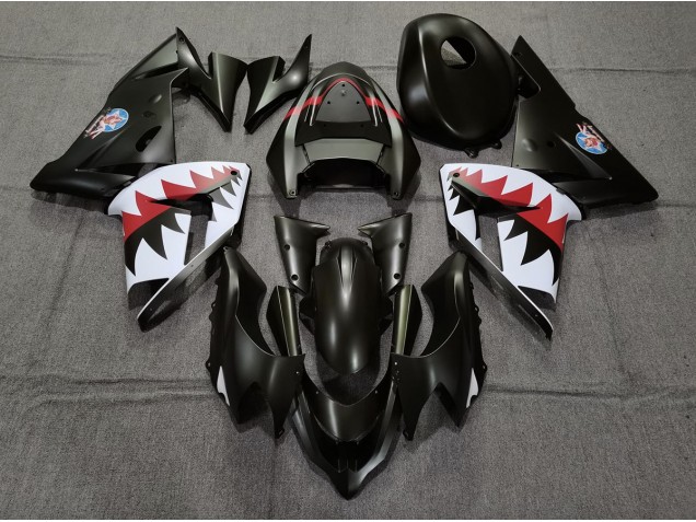 Bomber Betty Nero Opaco 04-05 Kawasaki ZX10R Carene Moto Bomber Betty Nero Opaco 04-05 Kawasaki ZX10R Carene Moto
