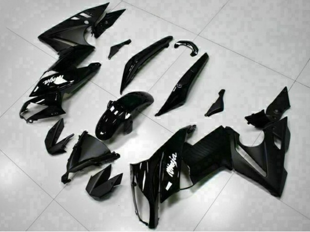 Comprare Carena Moto Kawasaki EX650 2009-2011 - Nero Lucido Bianco Decal