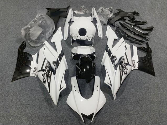 Comprare Carena Moto Yamaha YZF R3/R25 2022-2024 - Bianco Nero Lucido