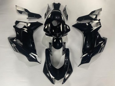 Comprare Carena Moto Yamaha YZF 600 R6 2017-2023 - Nero Lucido