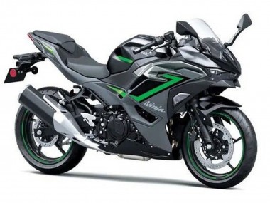 Comprare Carena Moto Kawasaki Ninja 500 EX500R 2024-2025 - Nero Grigio Verde